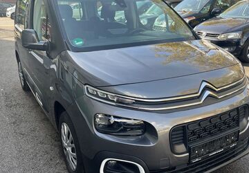 Citroen Berlingo 104.000 km 10.999 &euro; Recklinghausen 45663