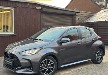 Toyota Yaris 46.000 km 17.400 &euro; Duisburg 47179