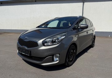 Kia Carens 205.000 km 5.900 &euro; Herne 44653