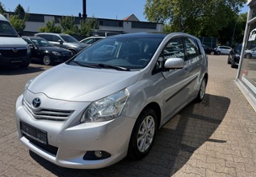 Toyota Verso 116.000 km 8.499 &euro; Gladbeck 45966