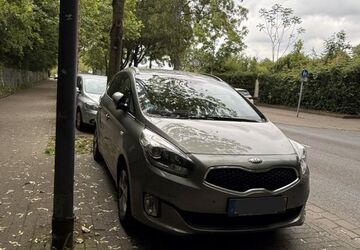 Kia Carens 146.000 km 5.850 &euro; Essen 45326