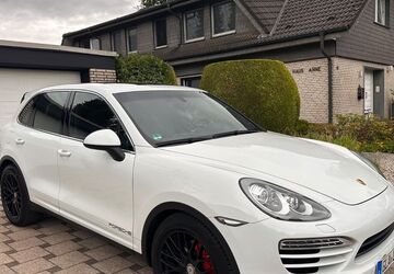 Porsche Cayenne 121.000 km 24.890 &euro; Gladbeck 45966